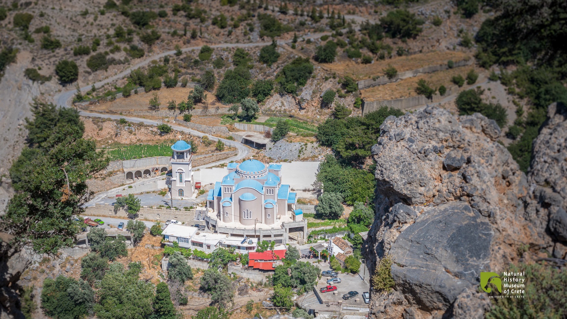 discover crete