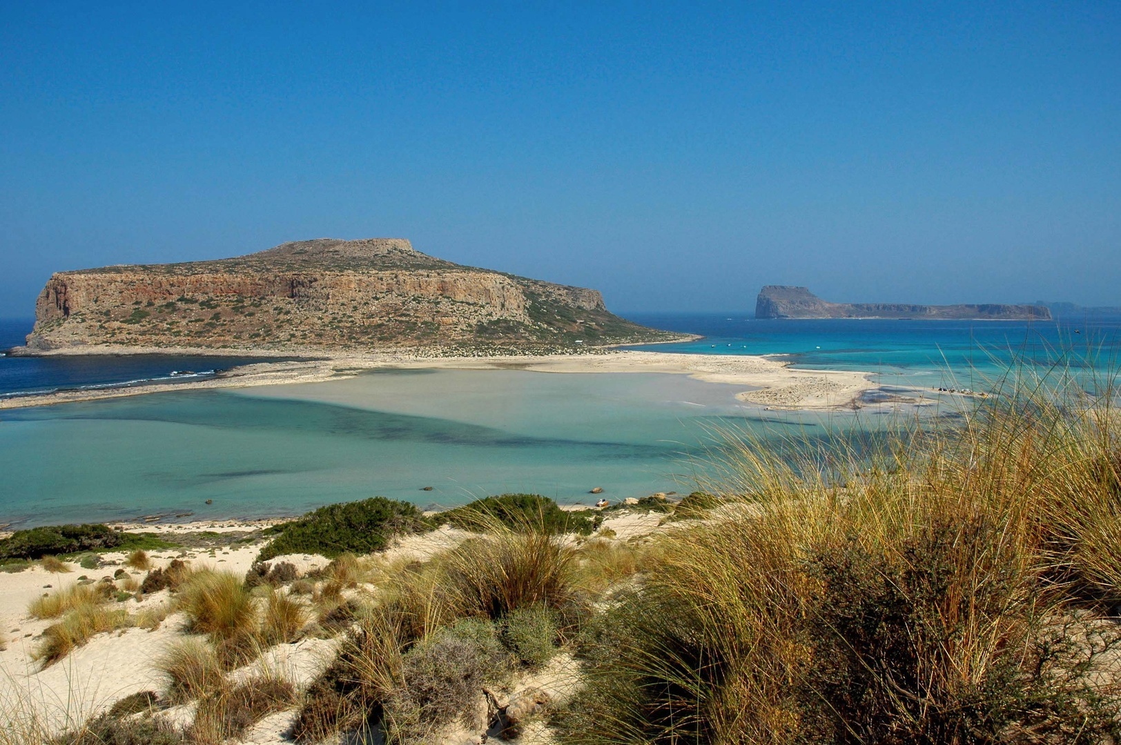 Exploring Creta: Private Catamaran Cruise in the Balos Lagoon