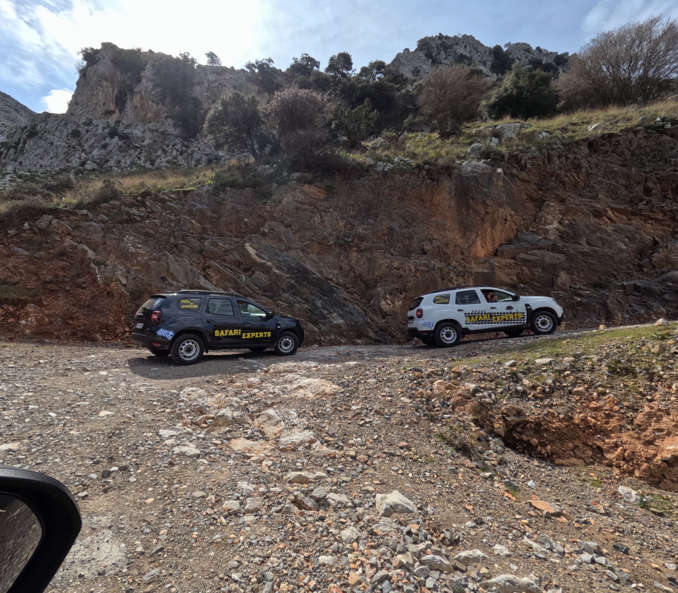 Safari Experts: Πάρτε το τιμόνι στα χέρια σας και εξερευνήστε την αυθεντική Κρήτη με Jeep Safari