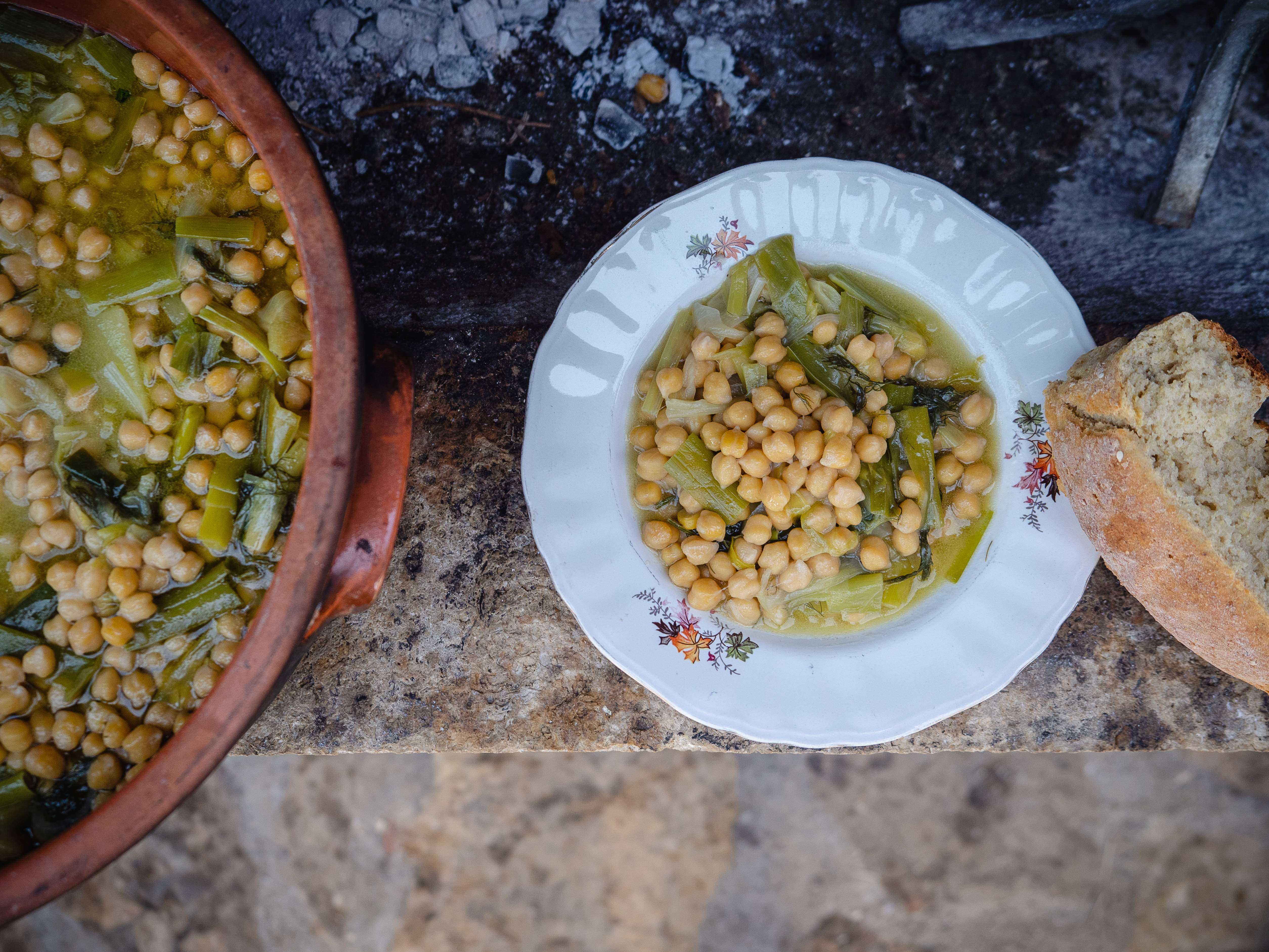 Chickpeas with Wild Leeks, Flour and Lemon Sauce