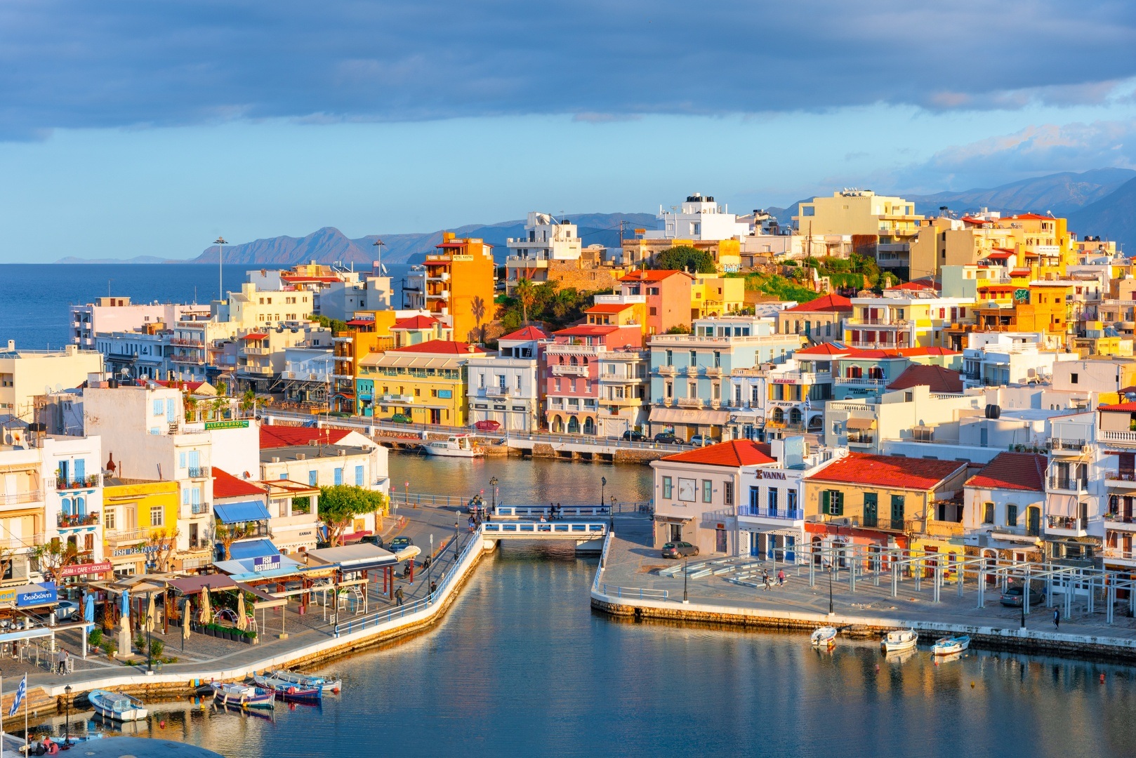 Agios Nikolaos: 3+1 Walking Routes to Explore the City!