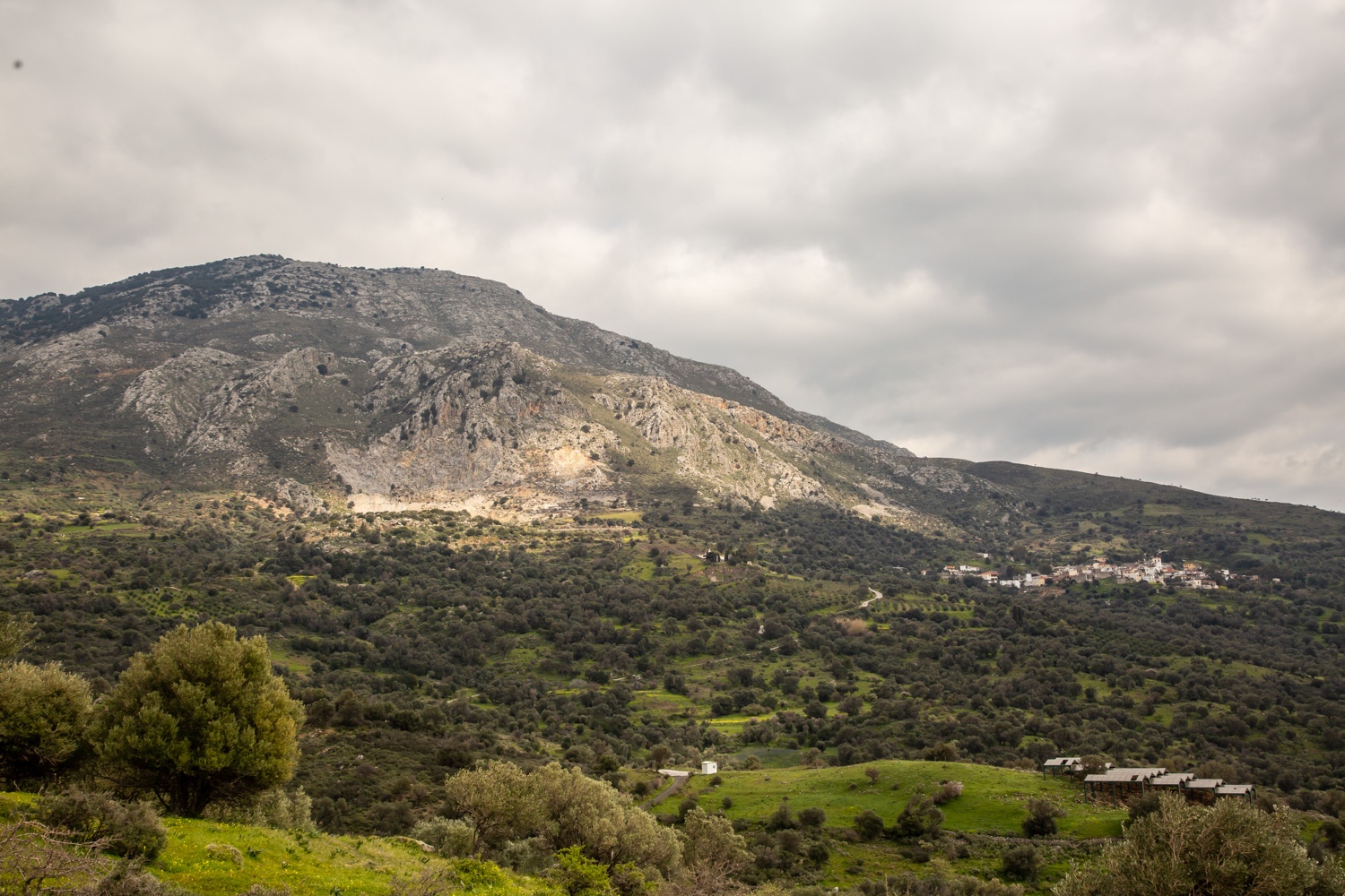 A Historical Adventure in Amari: Meet You in Apodoulou!
