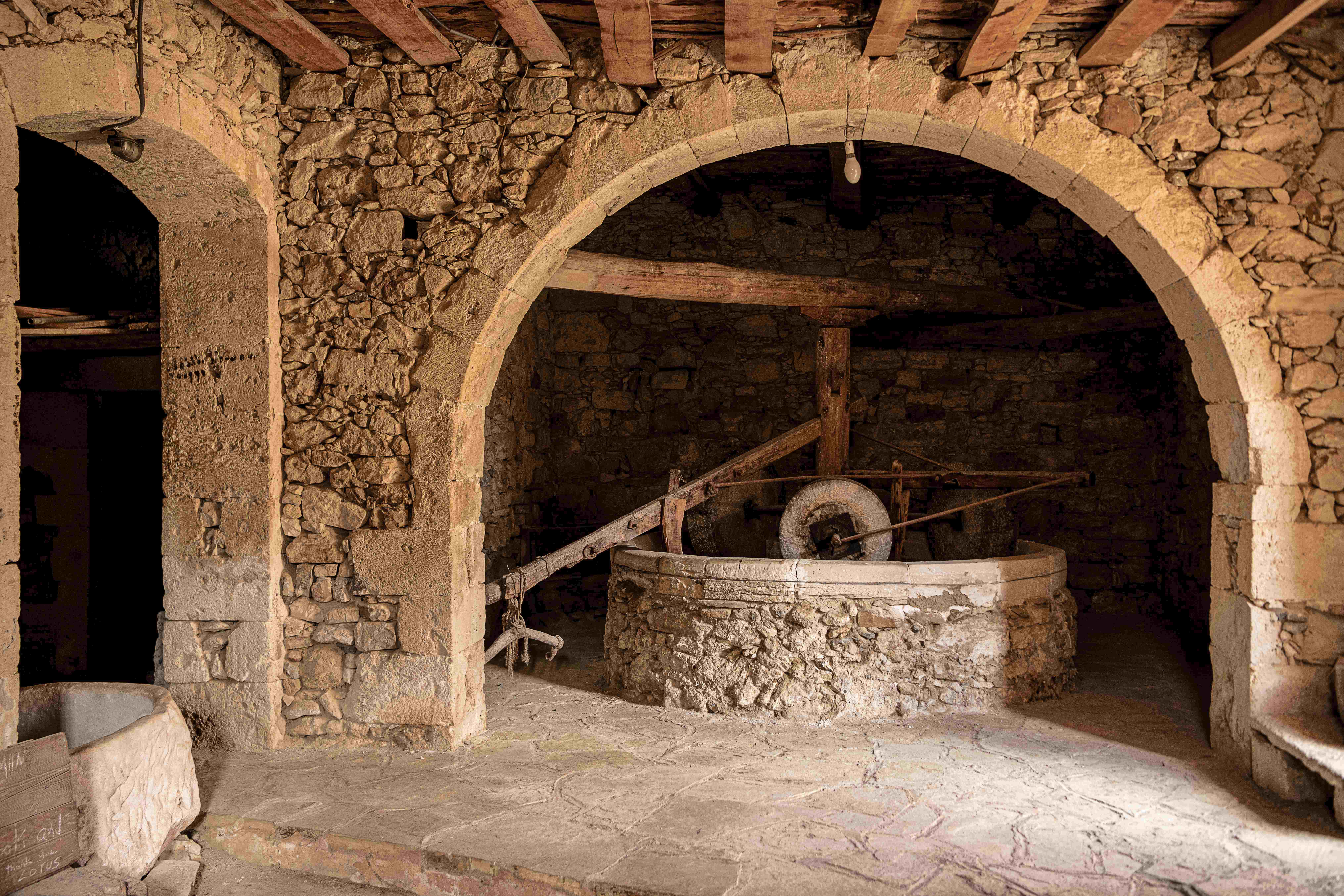 discover crete