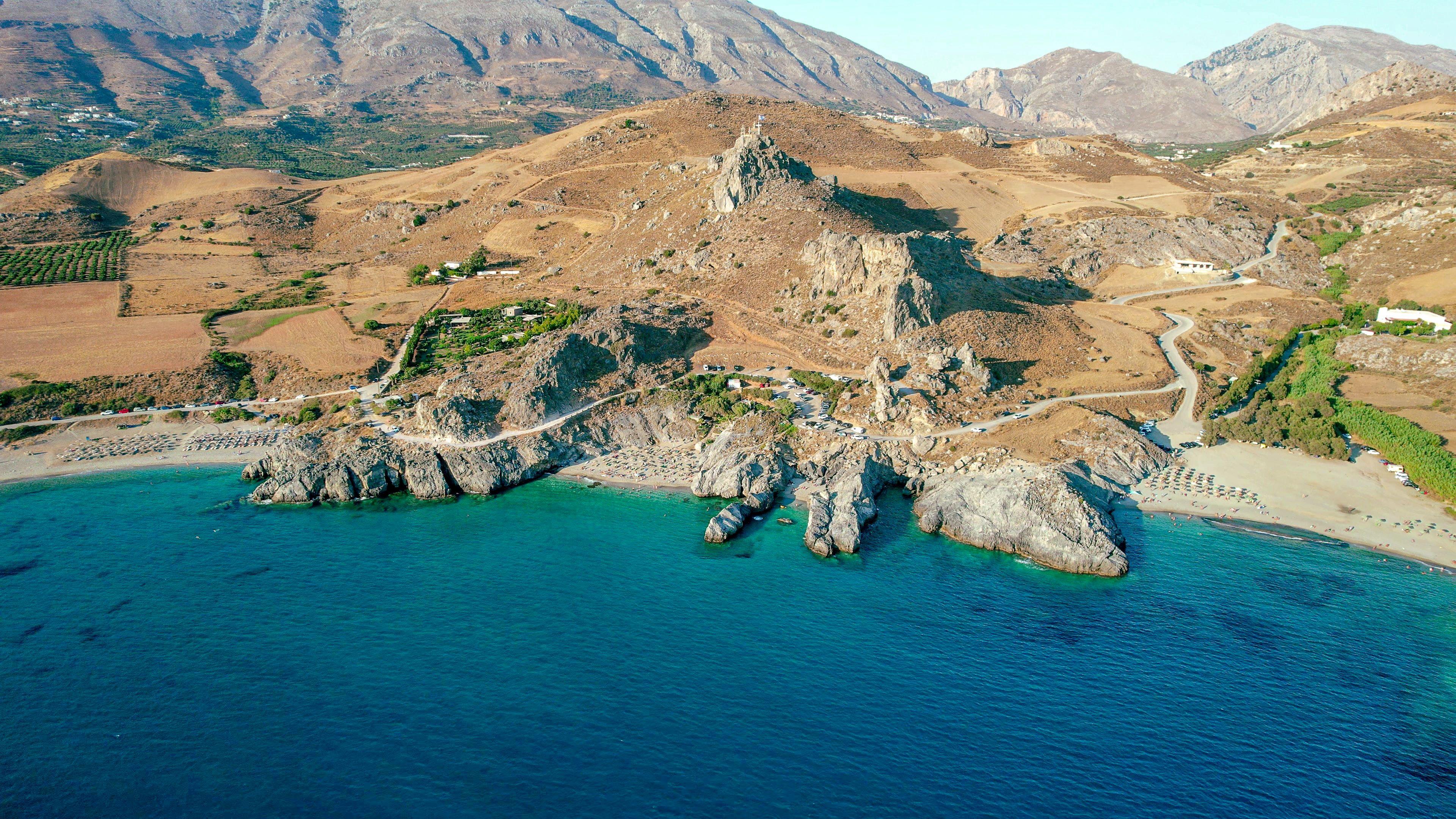 Megalo Ammoudi Beach