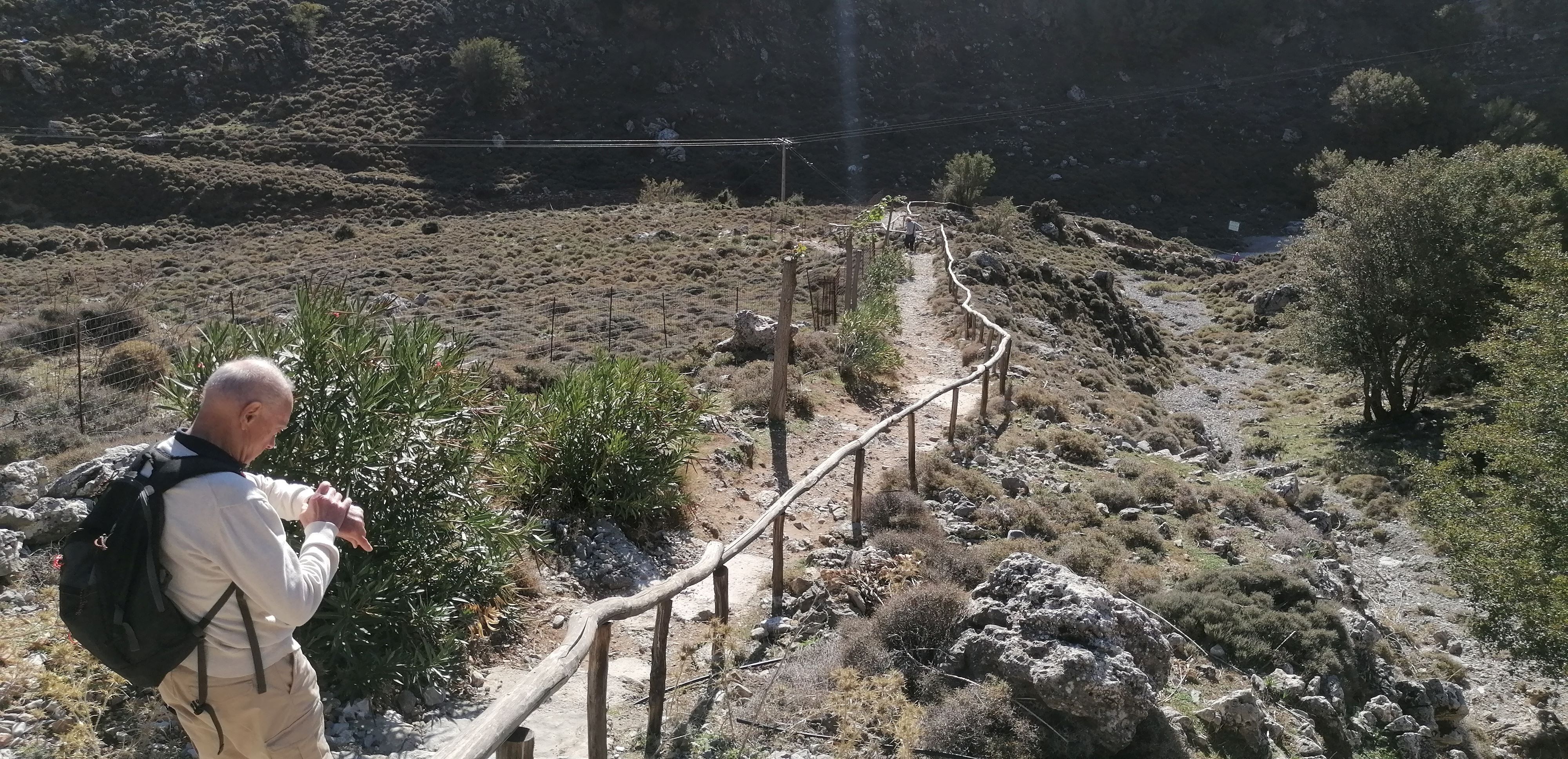 Exploring Creta: Πεζοπορία με αργούς ρυθμούς!