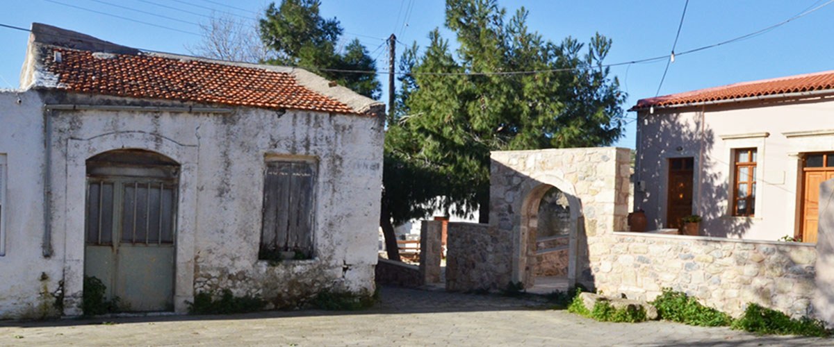 Kenourio Chorio: Wine Flows Abundantly