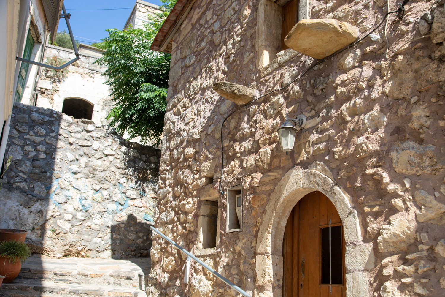 discover crete