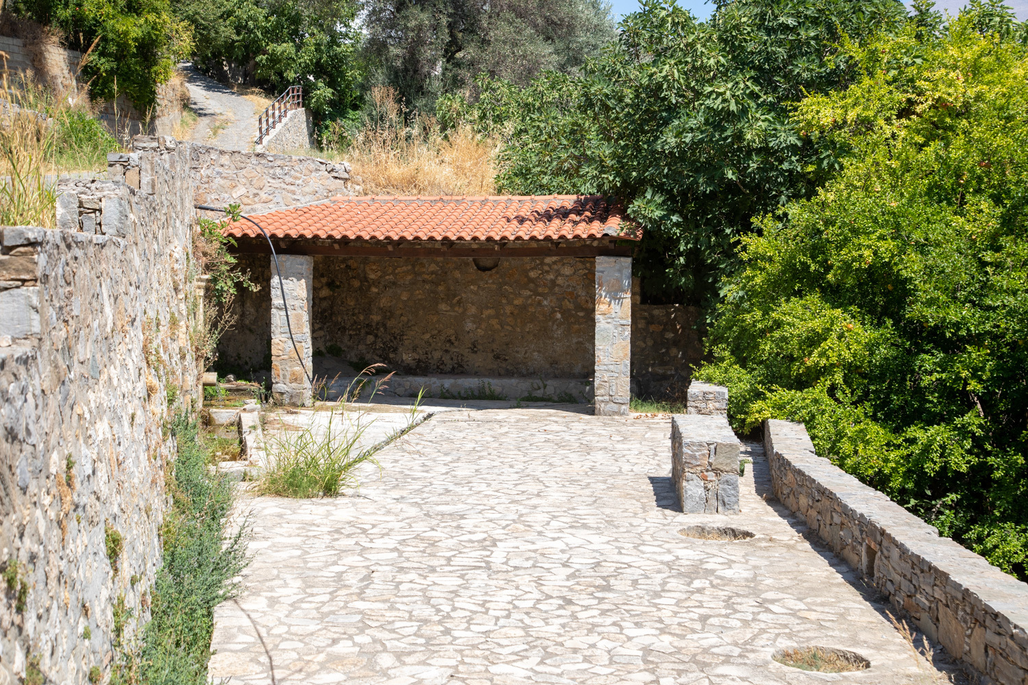 discover crete