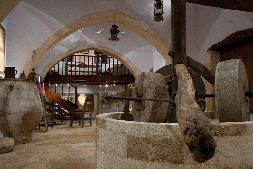 discover crete