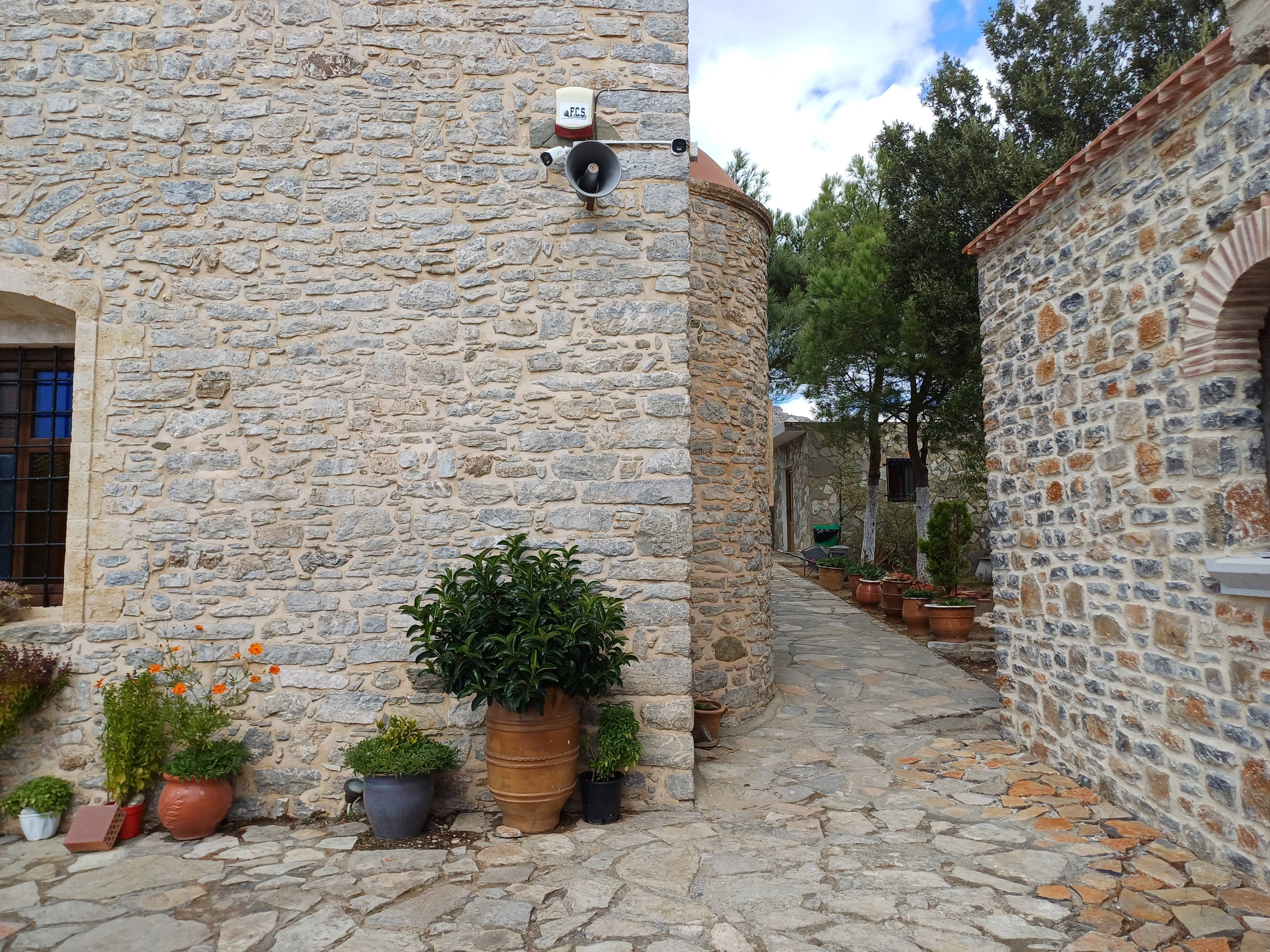 discover crete