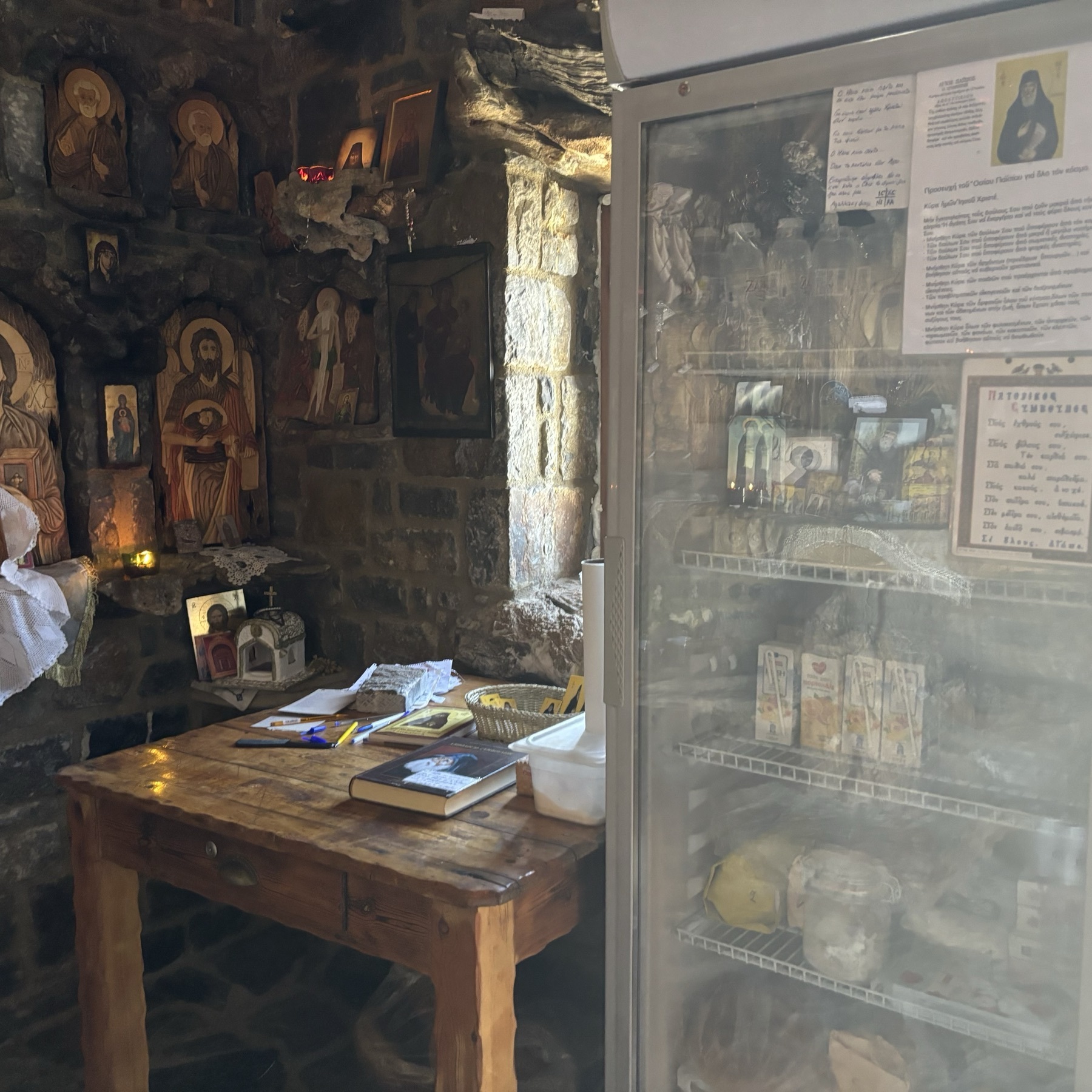 Chapel of Saint Paisios, Damnoni