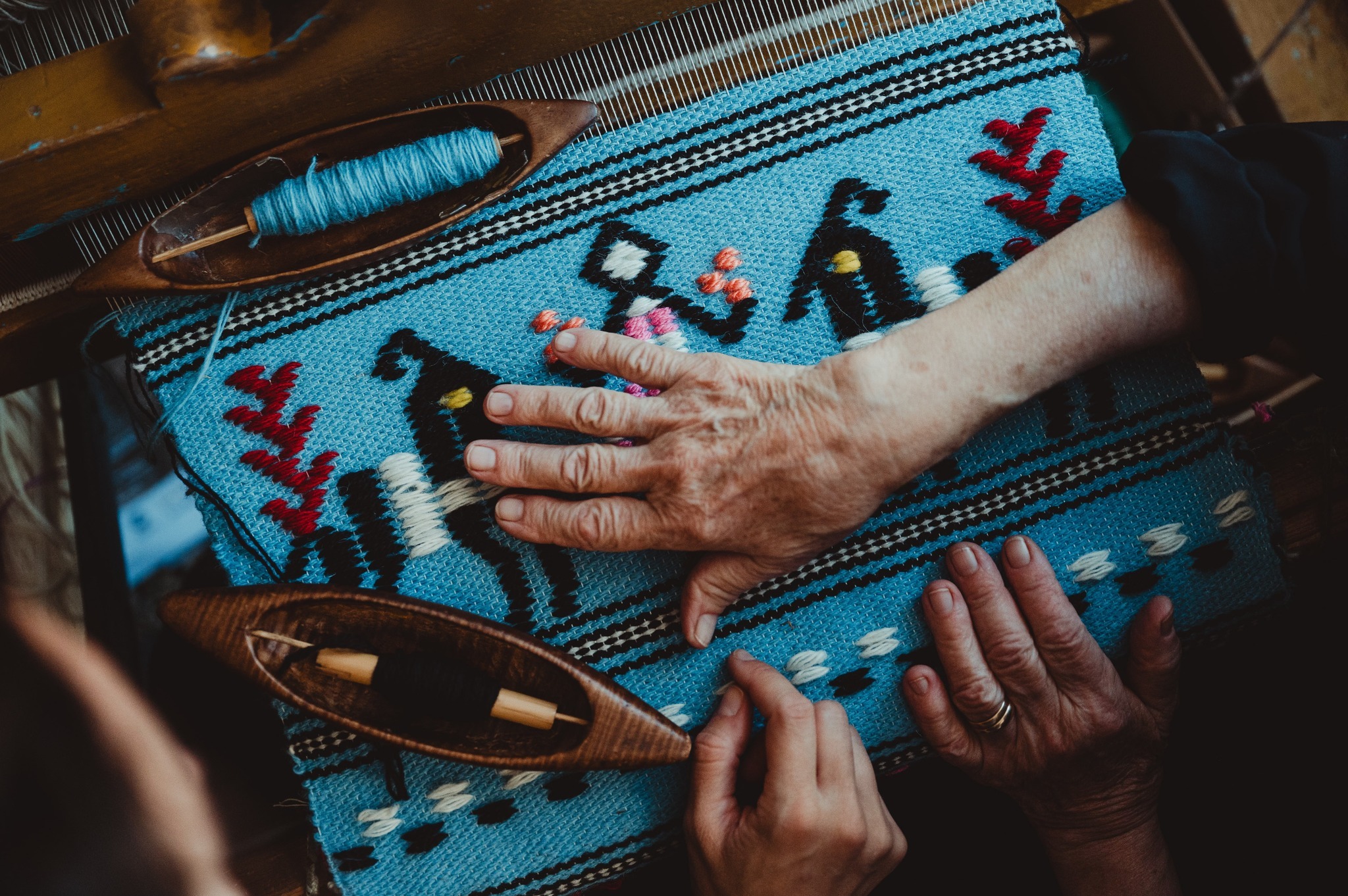 Podcast: A Thread, A Story – The Loom of Crete!